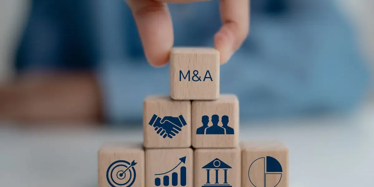 FOTO M&A
